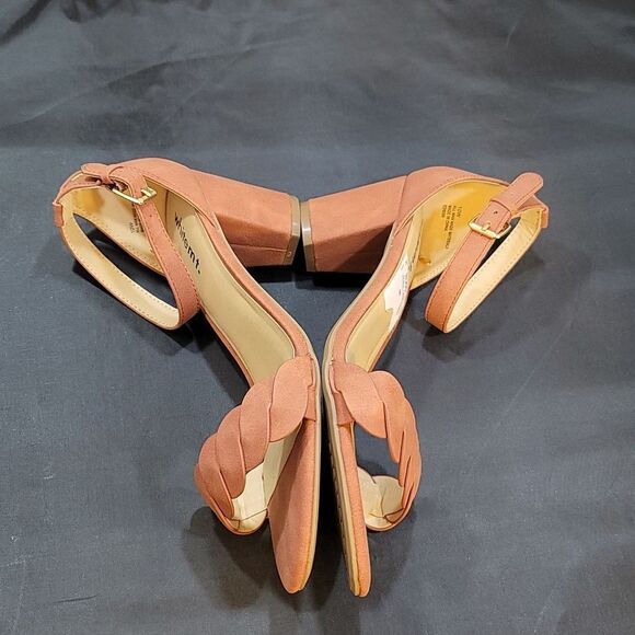 BRAND NEW WHITE MOUNTAIN OPEN TOE WOMEN"S SANDAL - Picture 7 of 14